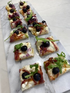 DFTSI Blueberry Feta and Onion PizzaIMG_3759